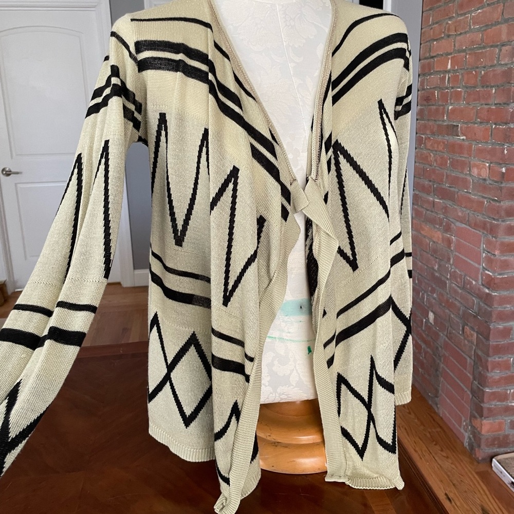 Accented cardigan